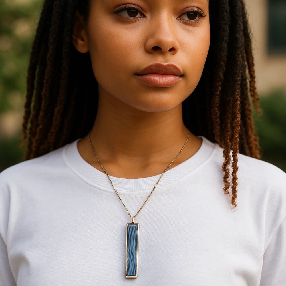 Jilzarah Reversible Bar Pendant Necklace – Silver Tone Chain, Geometric